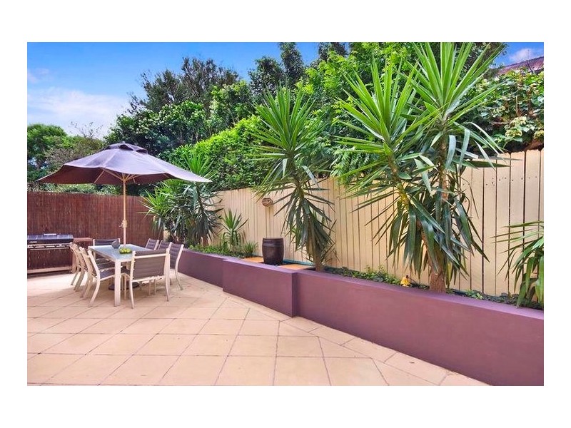 8 Batemans Road, Gladesville NSW 2111