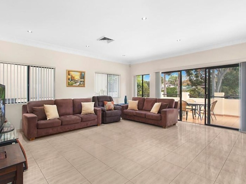 81 Western Crescent, Gladesville NSW 2111