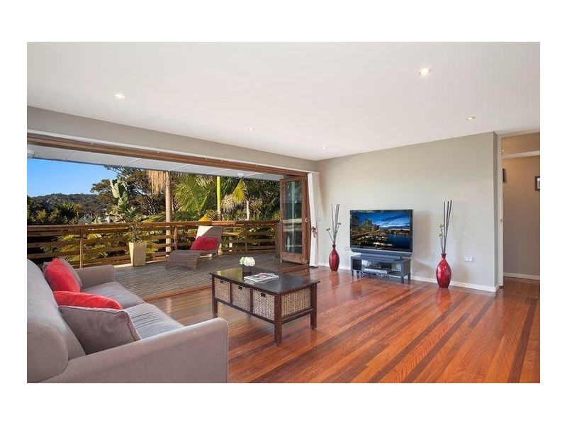 5 Kananook Avenue, Bayview NSW 2104