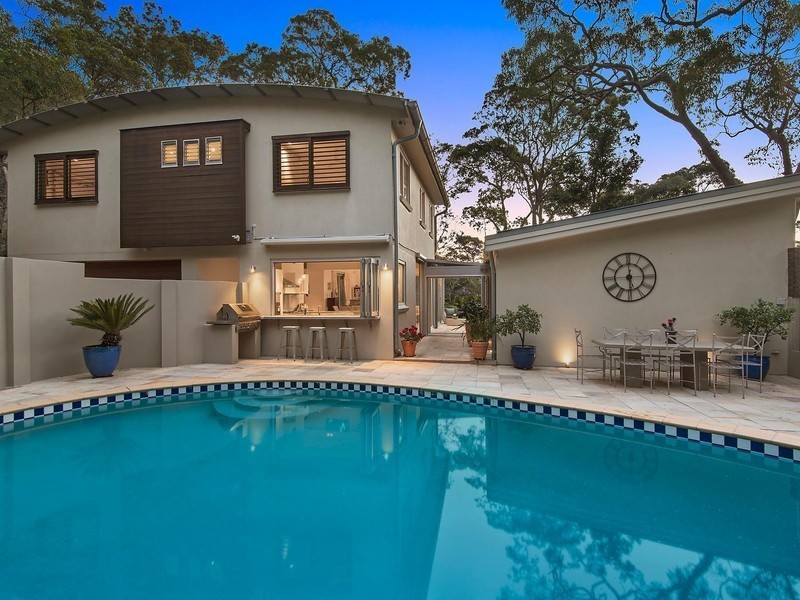 33 Loombah Street, Bilgola NSW 2107