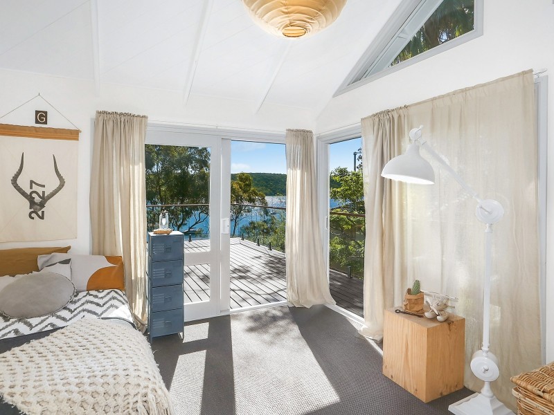 8 Paradise Avenue, Avalon Beach NSW 2107