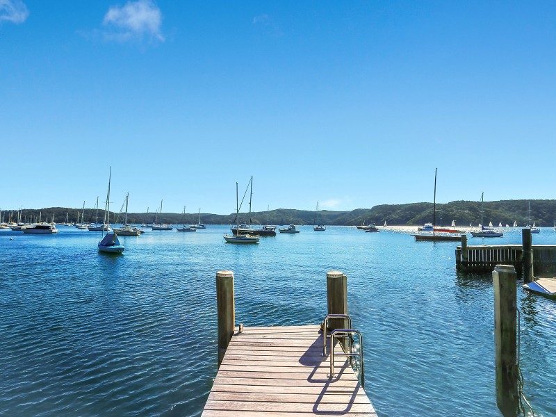 8 Paradise Avenue, Avalon Beach NSW 2107