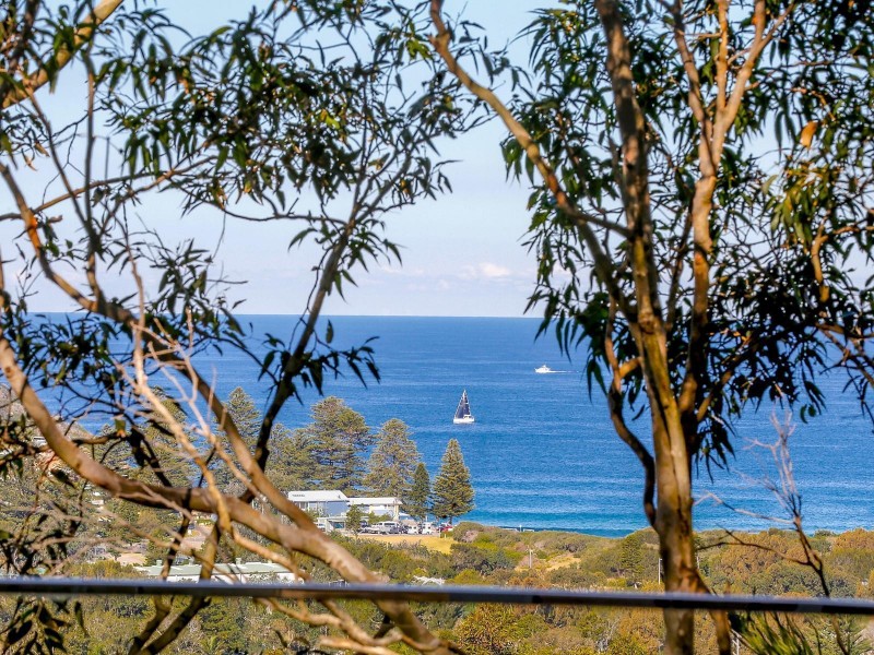 33A Queens Avenue, Avalon Beach NSW 2107