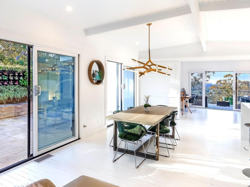 30 Riviera Avenue, Avalon Beach NSW 2107