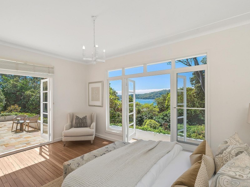 19 Kananook Avenue, Bayview NSW 2104