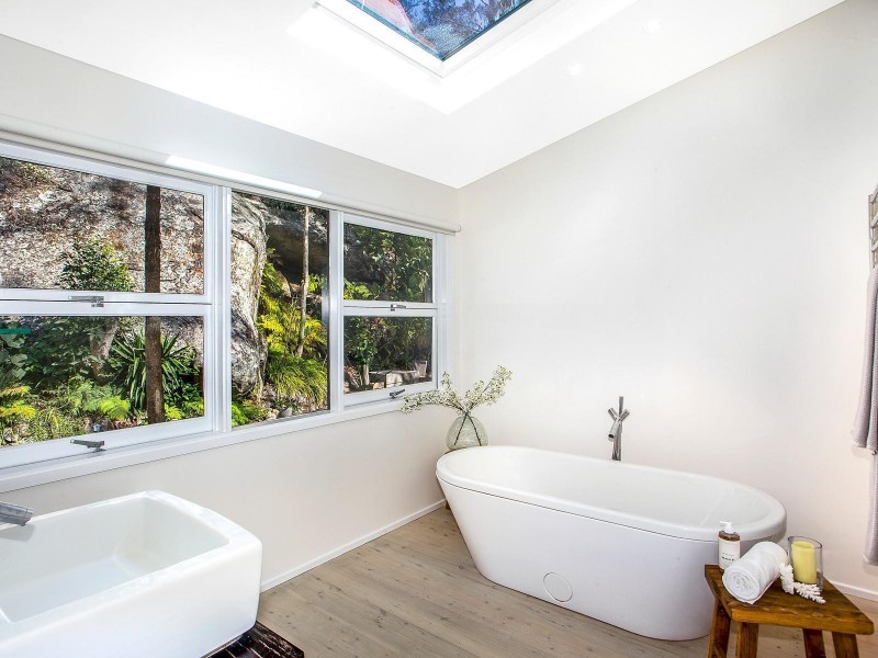 279 Hudson Parade, Avalon Beach NSW 2107