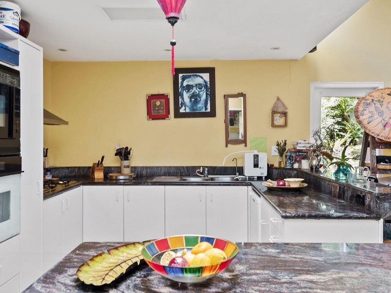 69 Dolphin Crescent, Avalon Beach NSW 2107