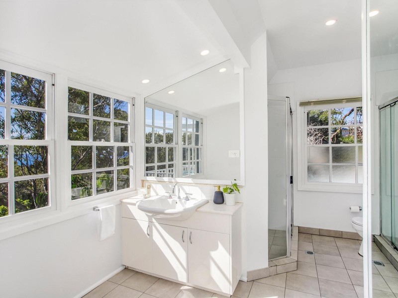 16 Plateau Road, Avalon Beach NSW 2107