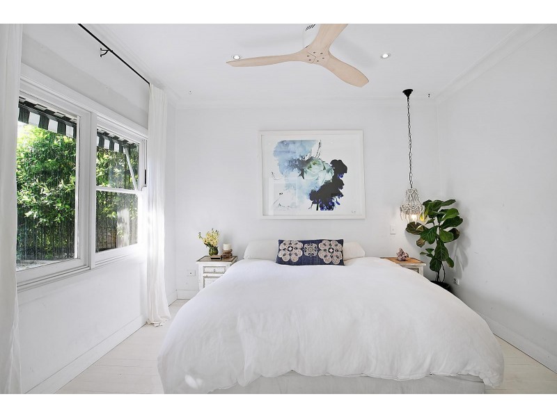 9 Elaine Avenue, Avalon Beach NSW 2107