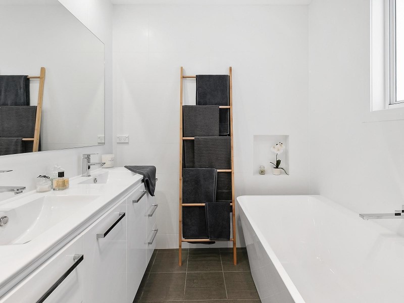 4 Buena Vista Avenue, Mona Vale NSW 2103