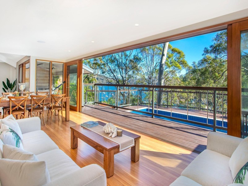 284 Hudson Parade, Clareville NSW 2107