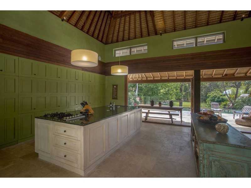 19 Ruskin Rowe, Avalon Beach NSW 2107