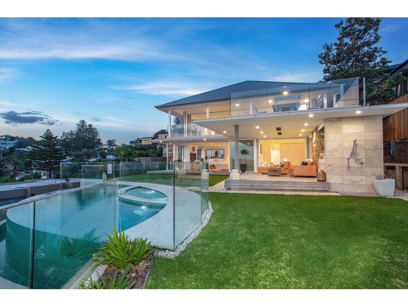 43 Bungan Head Road, Newport NSW 2106