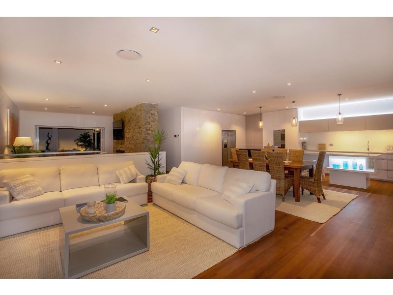 43 Bungan Head Road, Newport NSW 2106