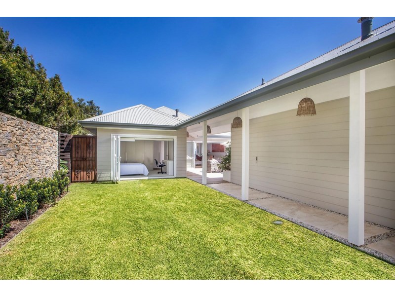 43 Bungan Head Road, Newport NSW 2106
