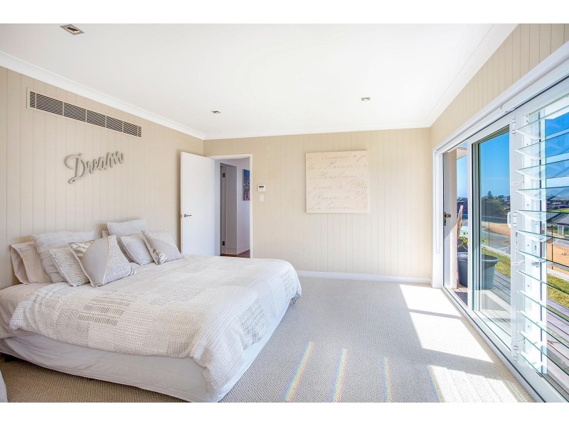 43 Bungan Head Road, Newport NSW 2106