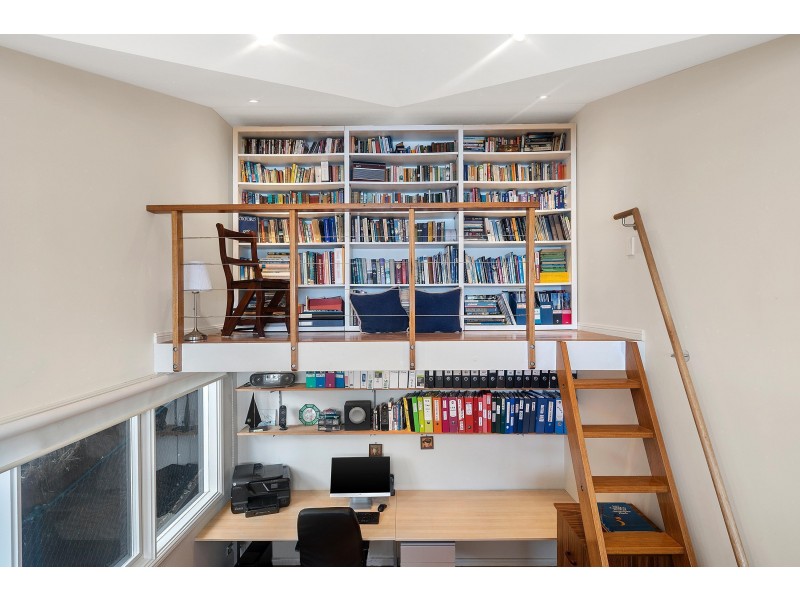 123 Florence Terrace, Scotland Island NSW 2105