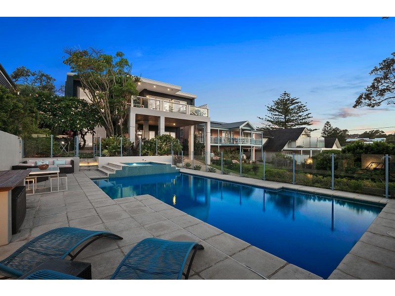 14 Watkins Road, Avalon Beach NSW 2107