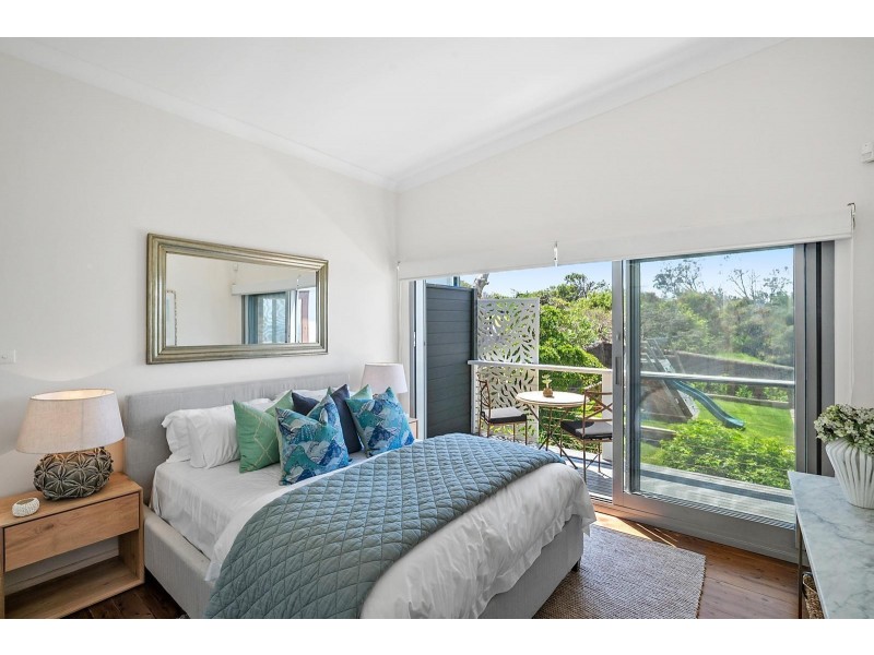 14 Watkins Road, Avalon Beach NSW 2107