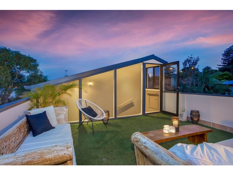 2/8-10 The Crescent, Avalon Beach NSW 2107