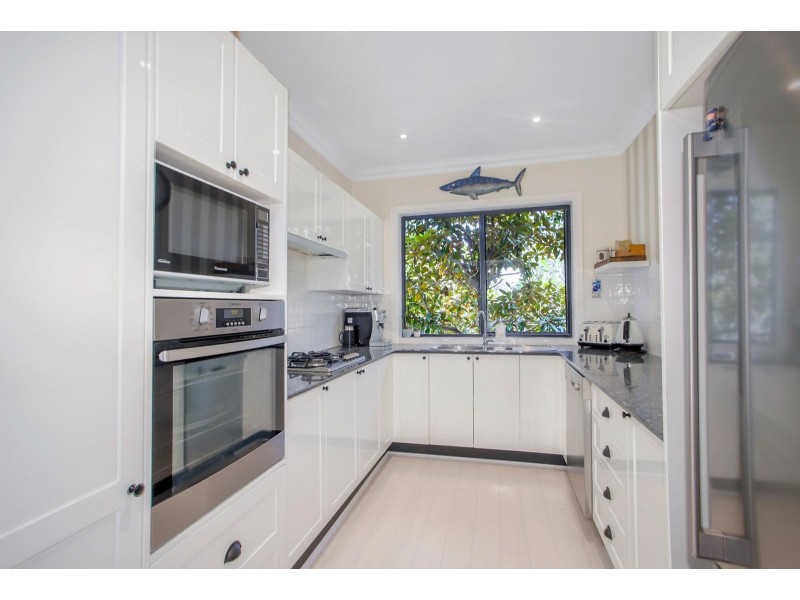 2/8-10 The Crescent, Avalon Beach NSW 2107