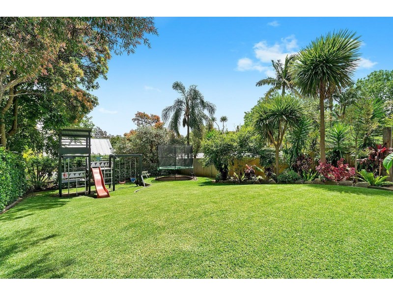 14 Alexander Road, Avalon Beach NSW 2107