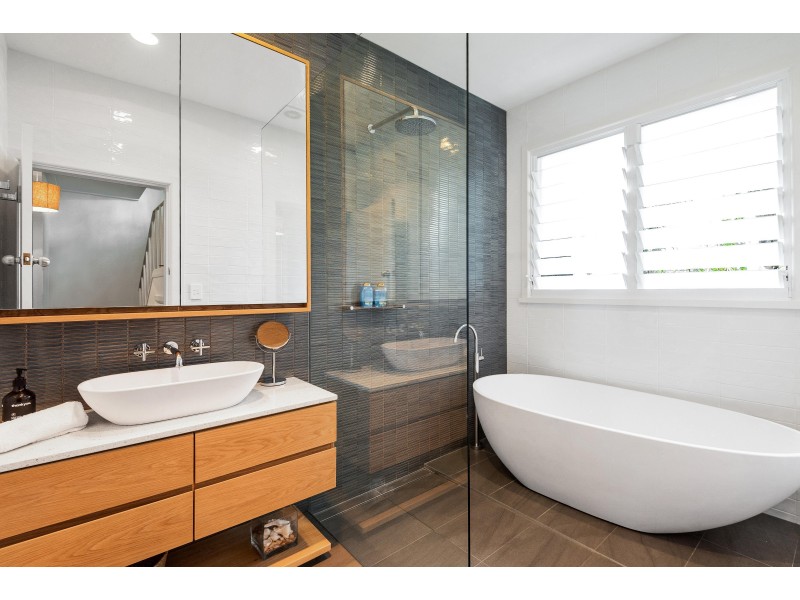 132 Whale Beach Road, Whale Beach NSW 2107