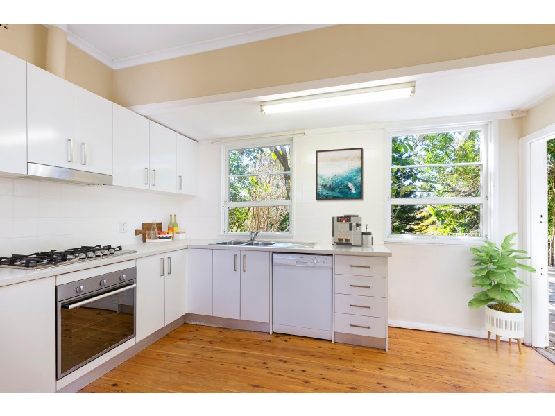 18 Park Avenue, Avalon Beach NSW 2107