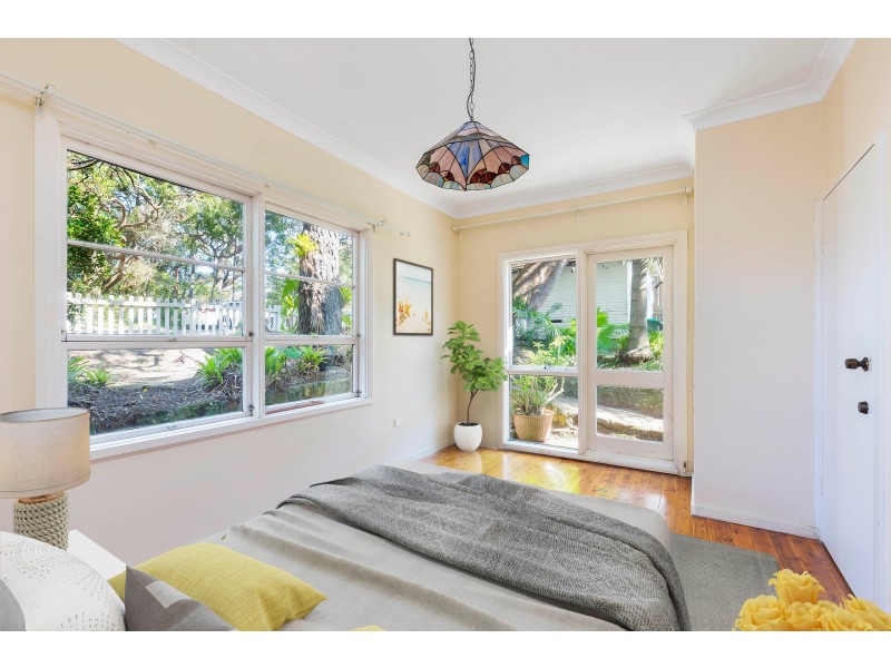 18 Park Avenue, Avalon Beach NSW 2107