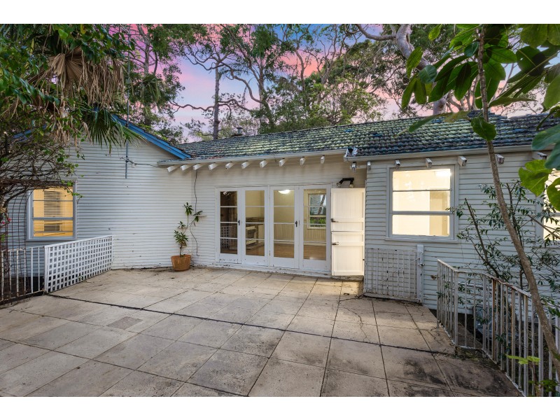 18 Park Avenue, Avalon Beach NSW 2107