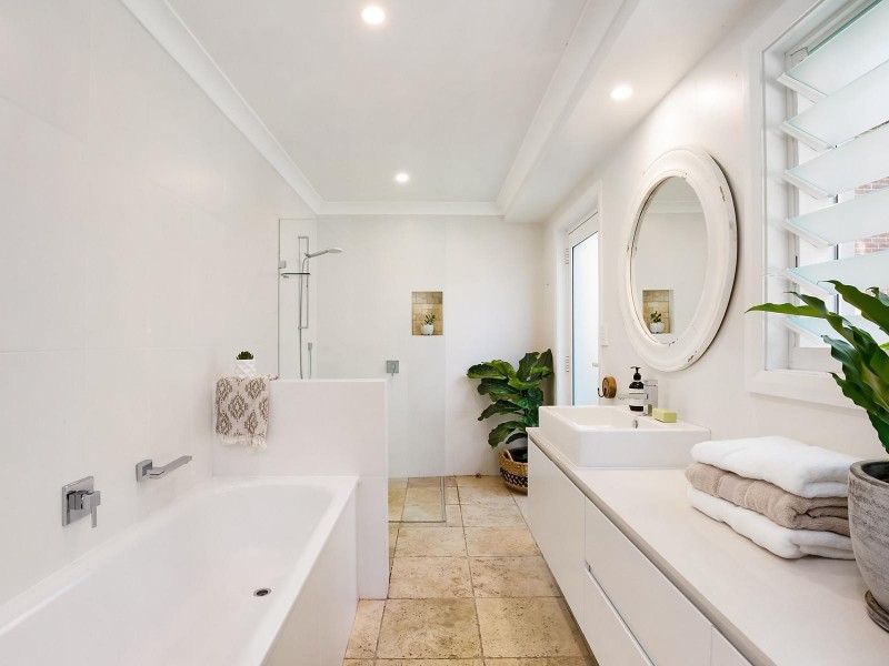 429 Barrenjoey Road, Newport NSW 2106