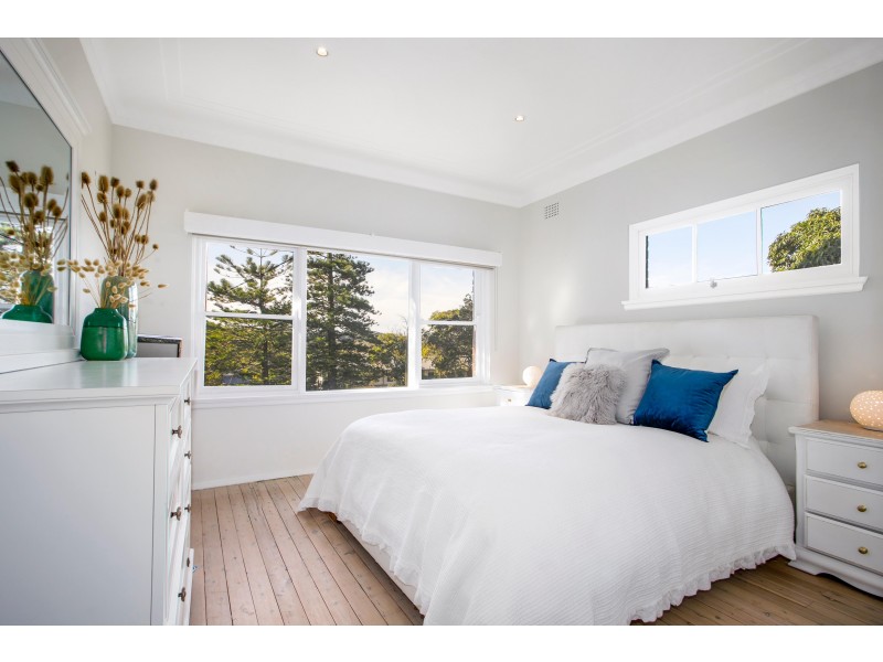 7 Park Avenue, Avalon Beach NSW 2107