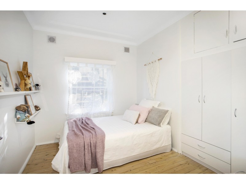 7 Park Avenue, Avalon Beach NSW 2107