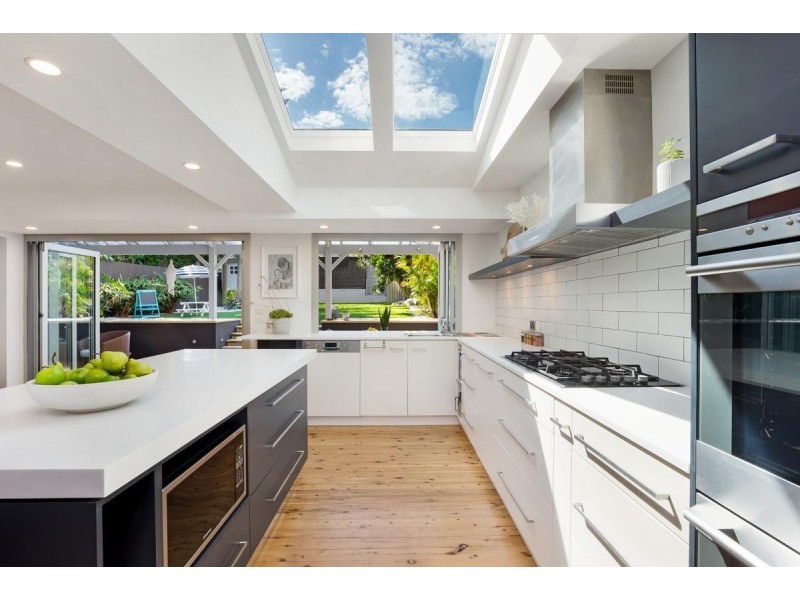 24 Argyle Street, Bilgola Plateau NSW 2107