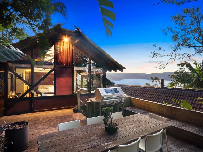 57 Hilltop Road, Avalon Beach NSW 2107