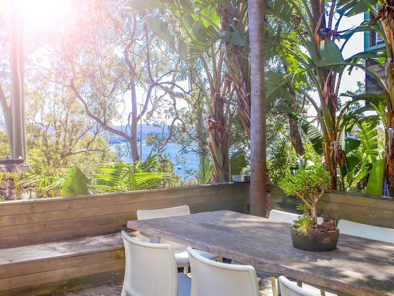 57 Hilltop Road, Avalon Beach NSW 2107