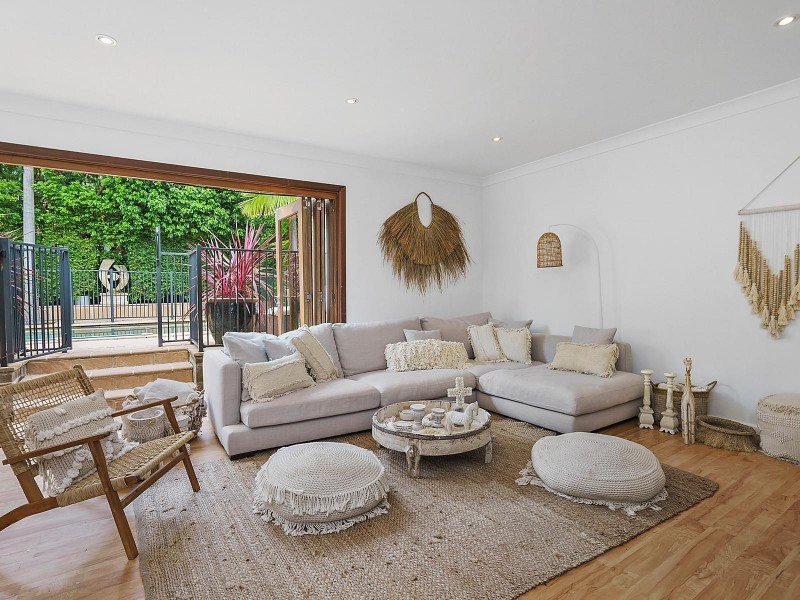 9 Gladstone Street, Newport NSW 2106