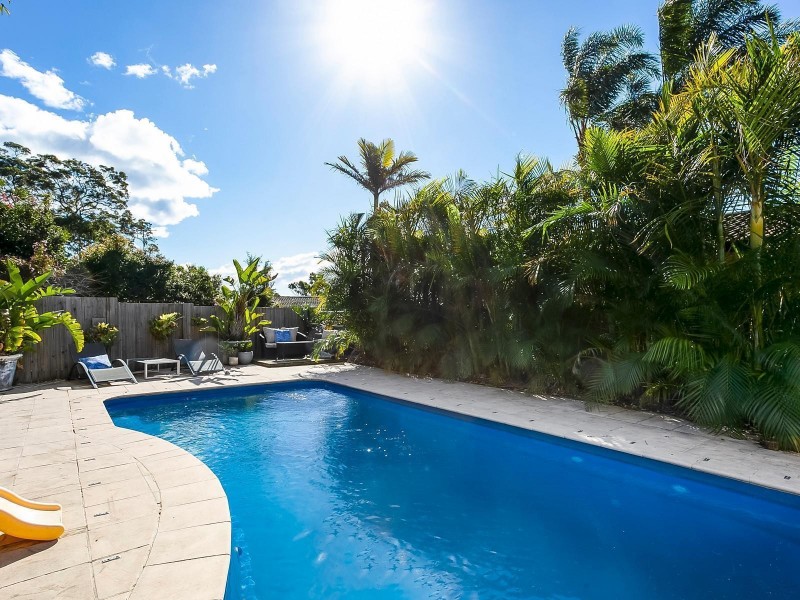 11 Loblay Crescent, Bilgola Plateau NSW 2107