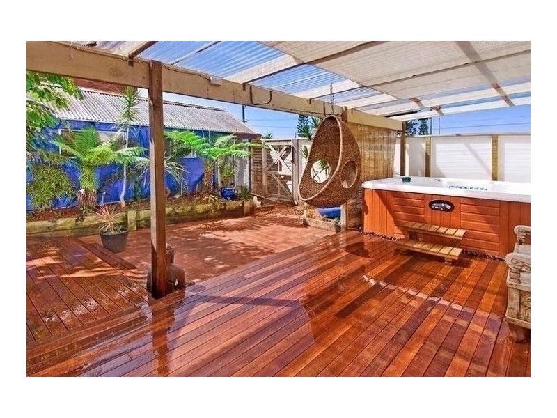 1 Malcolm Street, Narrabeen NSW 2101