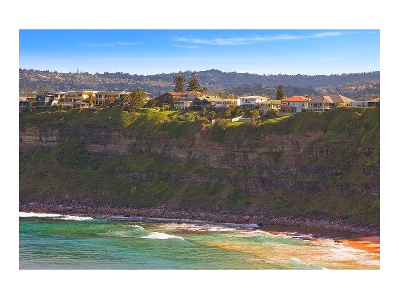 32 Hillcrest Avenue, Mona Vale NSW 2103