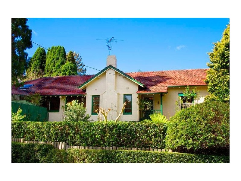 33 Lucknow Street, Willoughby NSW 2068