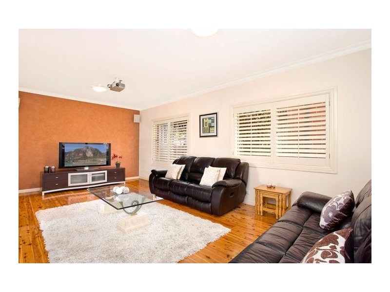 17 Armstrong Street, Willoughby NSW 2068
