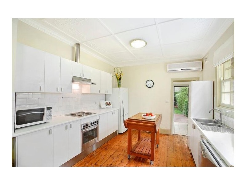 138 Chandos Street, Crows Nest NSW 2065