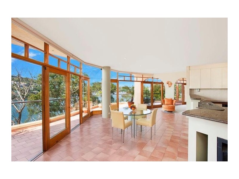 9 Cheyne Walk, Castlecrag NSW 2068