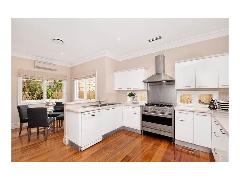 6 Cevu Avenue, Willoughby NSW 2068