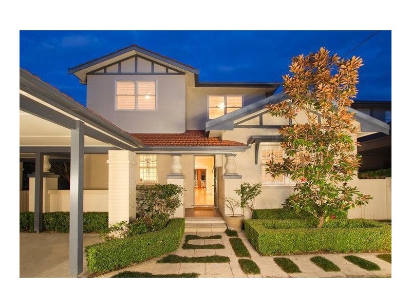 43 Raeburn Avenue, Castlecrag NSW 2068