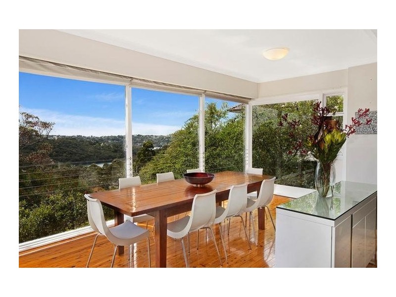 31 Heights Crescent, Middle Cove NSW 2068