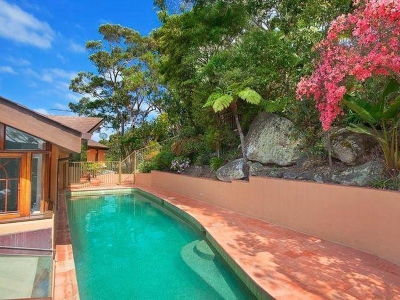 9 Cheyne Walk, Castlecrag NSW 2068