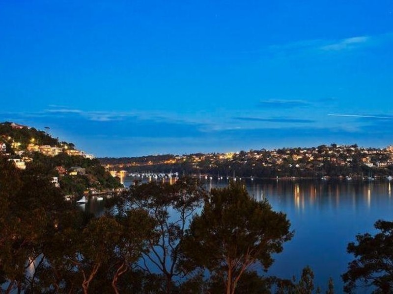 9 Cheyne Walk, Castlecrag NSW 2068