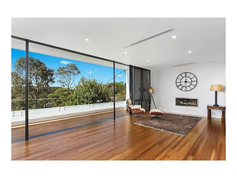 14 Sunnyside Crescent, Castlecrag NSW 2068